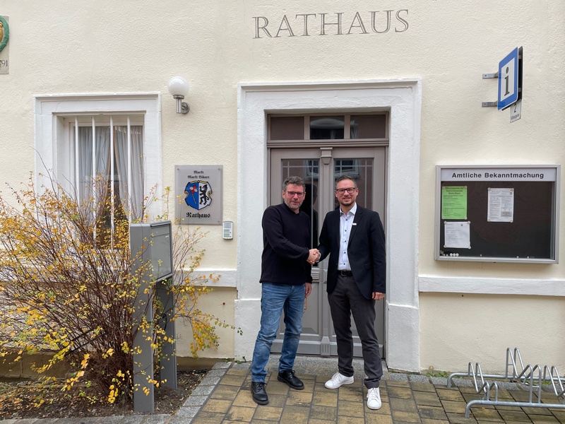 "Antrittsbesuch" bei Klaus Nölp, 1. Bürgermeister der Gemeinde Markt Bibart. Foto: Sandra Belatschek/Büro Stieglitz